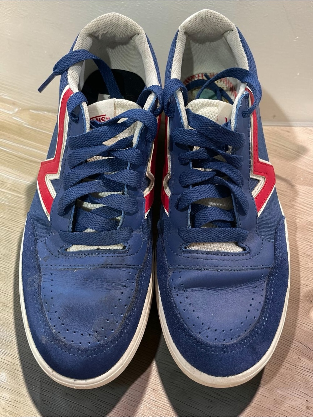 Vans Lowland CC Retro Sport Navy/Red Men’s Size 8 (Women’s 9.5)